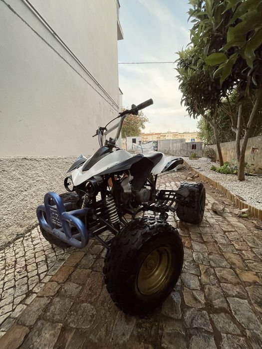 Moto 4 125cc ( pitbike)