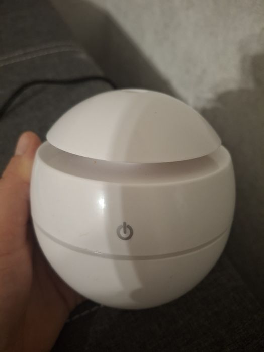 Продам ультразвуковий арома зволожувач з підвіскою