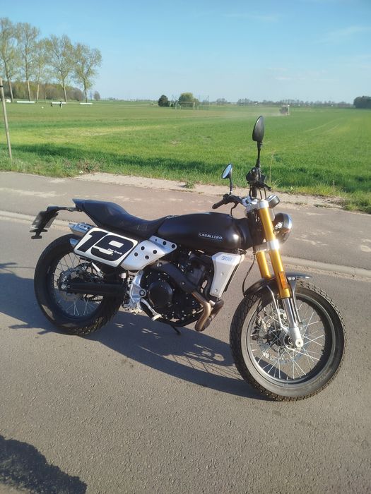 Fantic Caballero 500 Flat track Enduro Scrambler