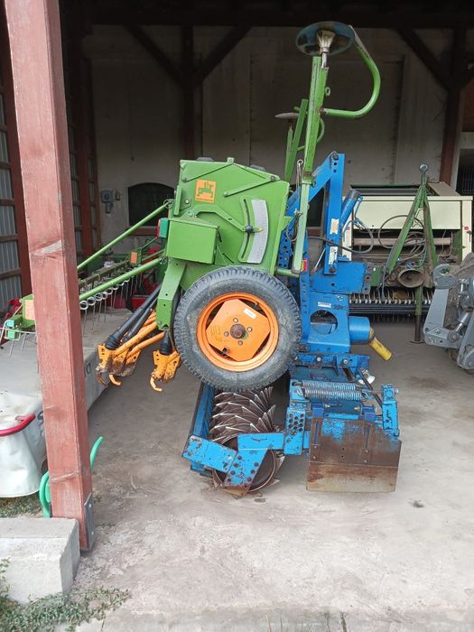 Agregat uprawowo-siewny