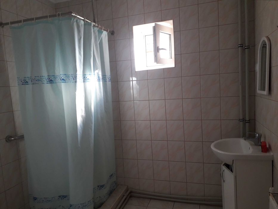 Будинок в Закарпатті продам/здам посуточно або на довготривалий строк.