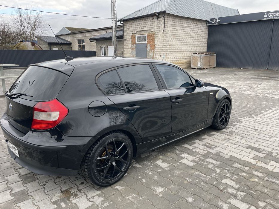 BMW 2.0 дизель 2005 рік