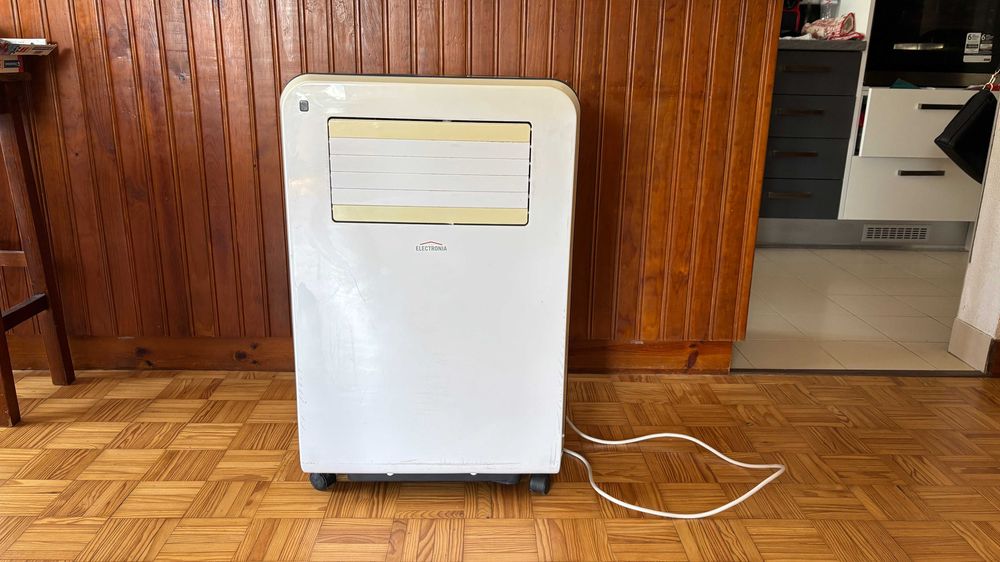 Ar Condicionado Portátil e Desumidificador 4 em 1 - Como Novo