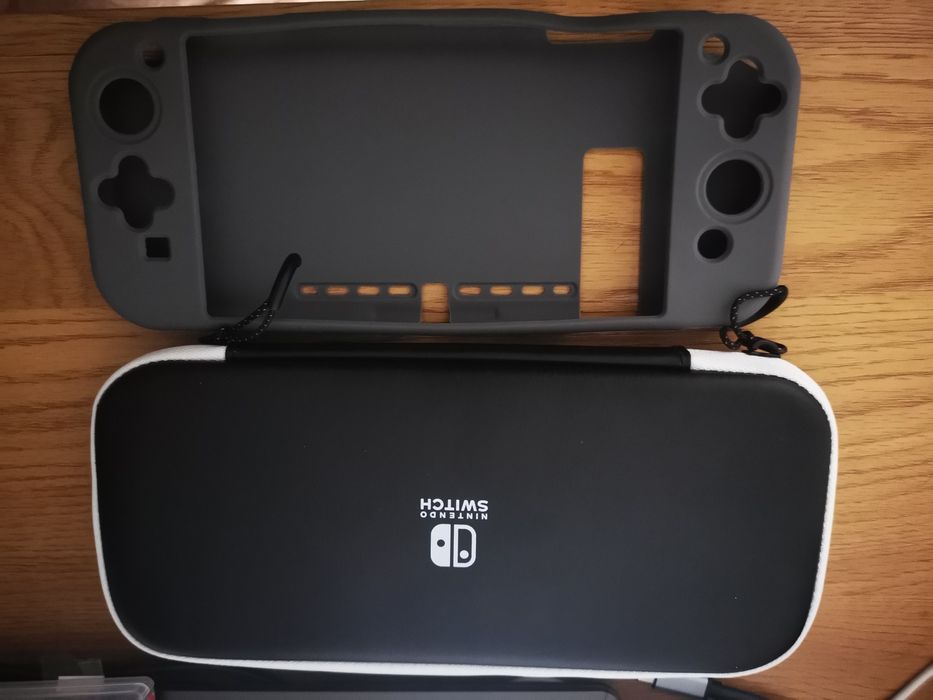 Nintendo switch OLED + Zelda + Pokemon Bolsa e proteção de silicone