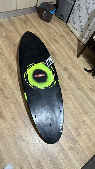 Vendo prancha de surf 5’11 31L