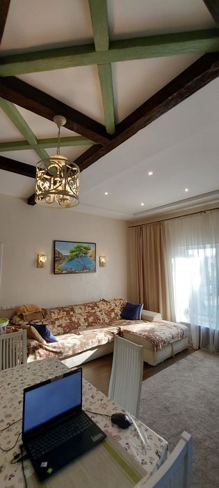 Аренда  уютного  дома  в кооперативе  , 5 соток  , 170м , море , парк