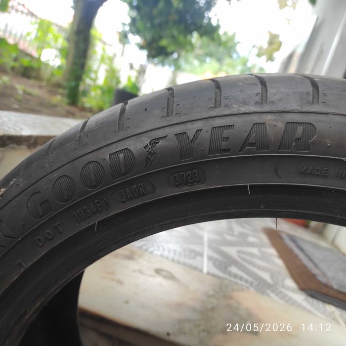 Pneu Goodyear 225/45R18 95W - Excelente estado