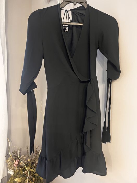 Сукні за символічні ціни HM/Mohito/Reserved