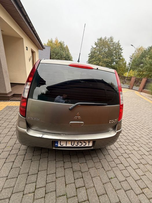 Samochód osobowy Mitsubishi Colt
