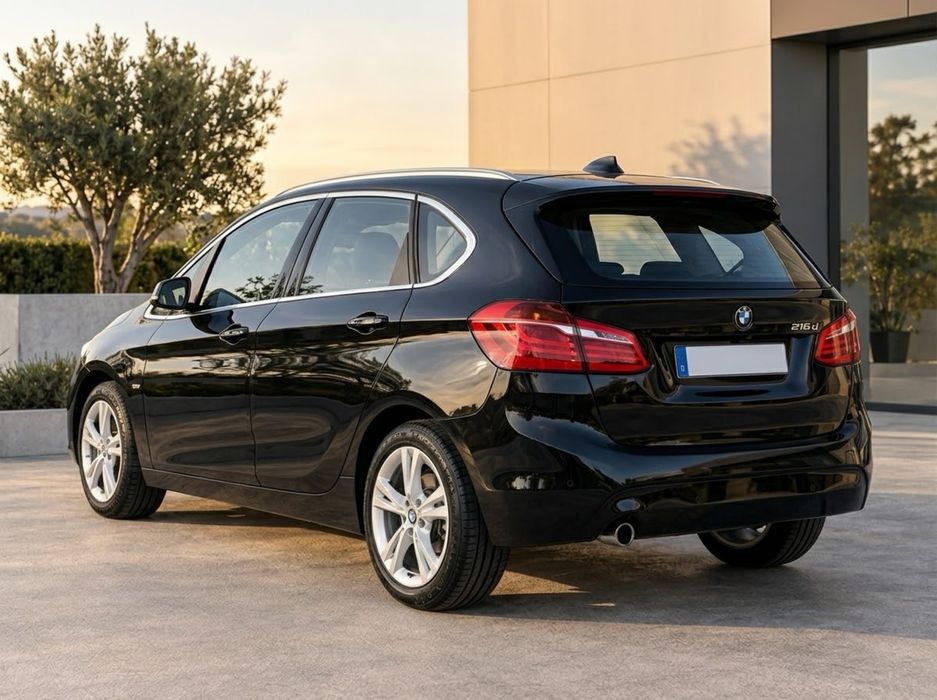 BMW Série 2 Active Tourer 116d Sport Automático (2016) – Estilo SUV/Crossover (Design X2)