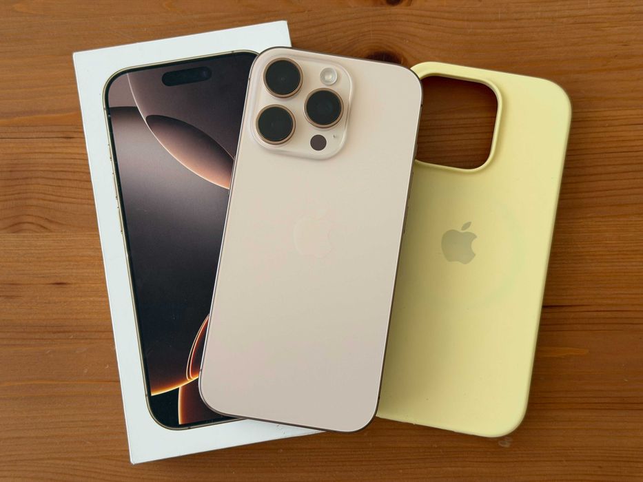 Telefon Apple iPhone 16 Pro 128GB Desert Titanium A3293