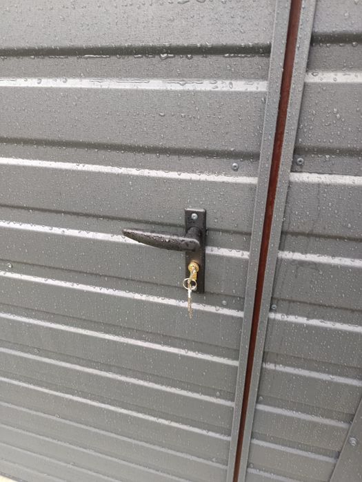 Garaż blaszany wysoki na busa  garaże blaszane 8x6 7x6 9x5