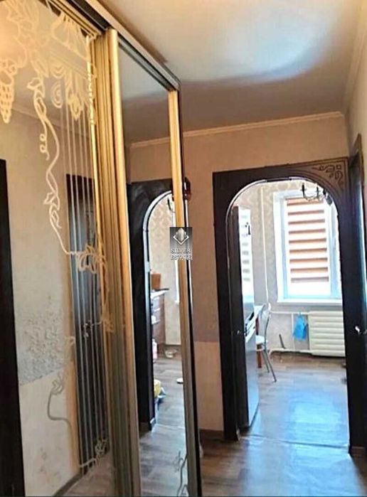 Продаж 1-кімнатної квартири в 9-ти поверхівці, Хортицький район