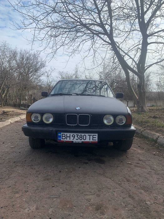 BMW  E-34 ( 5-series )