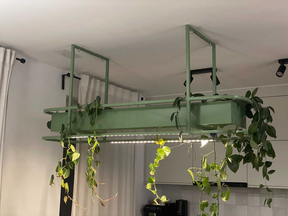 Kwietnik wiszący, półka wisząca - na wymiar!