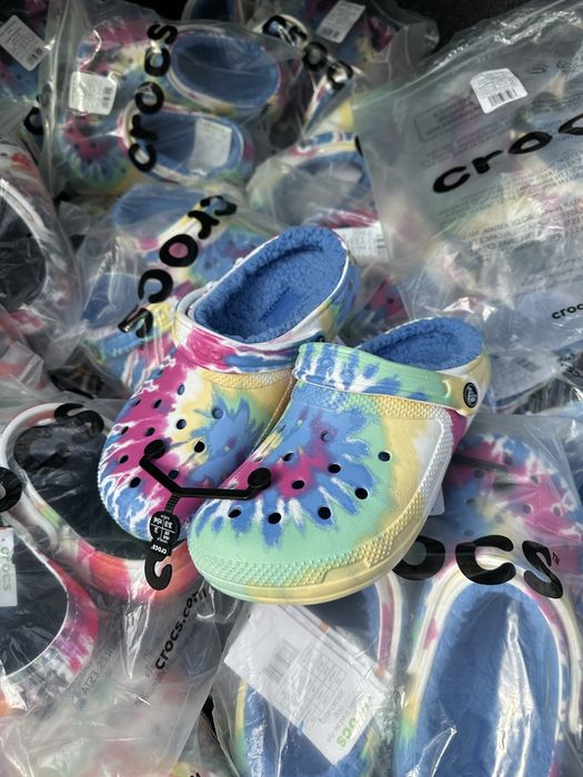 Утепленные Crocs Classic Lined Tye Dye Clog