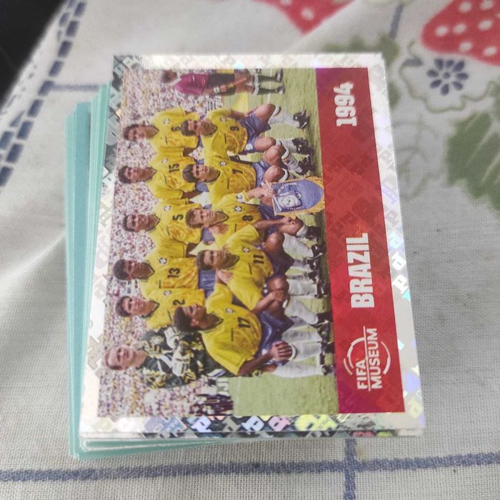 Lote  de 110 cromos diferentes do mundial 2026
