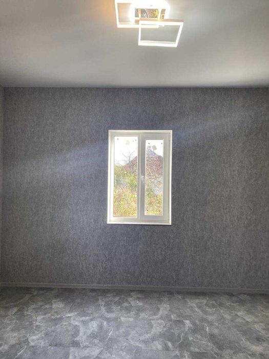 Частина будинку по вулиці Грушевського