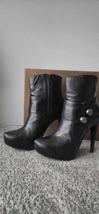 Botki damskie Venezia r.39