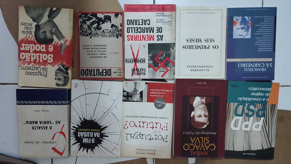 Lote 35 LIvros de História e Politica Portuguesas