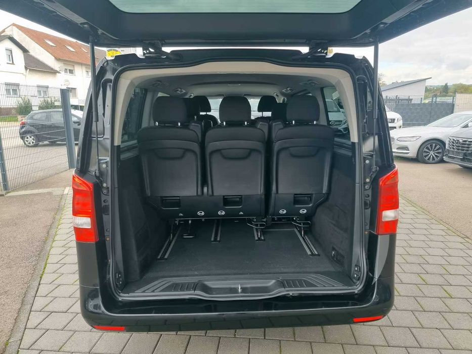Mercedes-Benz Vito Tourer 114 - 8 lugares - Baixos Km - Ilha da Madeira
