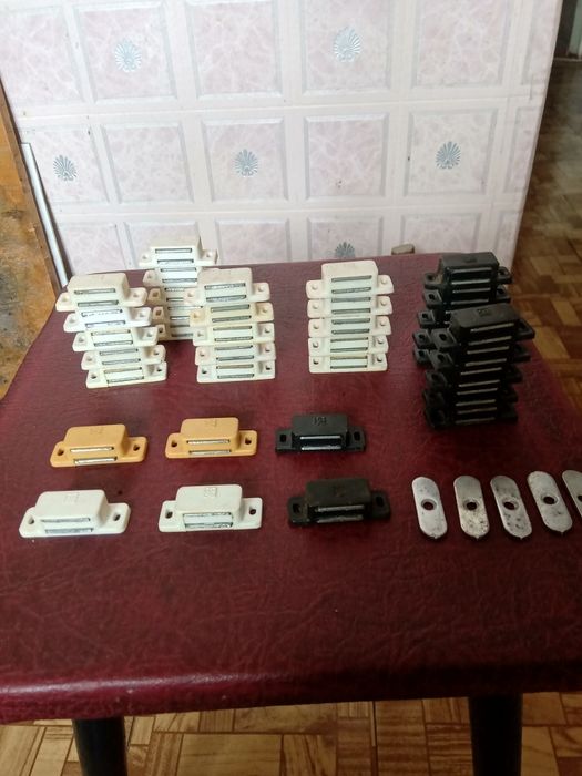 Продам магниты для мебели