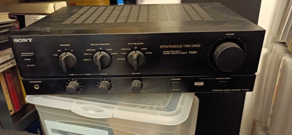 Amplificador Sony