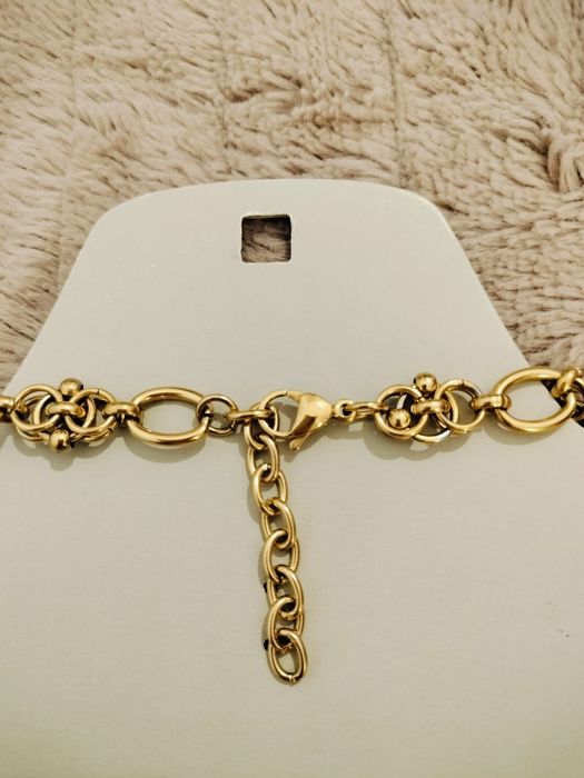 Colar dourado em aço inoxidável  Lovelybreeze