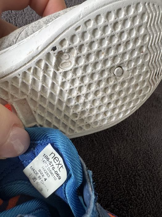 Zestaw letni dla chłopca: kapelusze + buty 20 i 4 UK