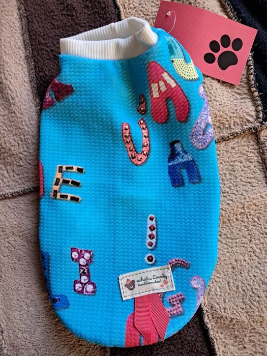 Одяг для собак та котів