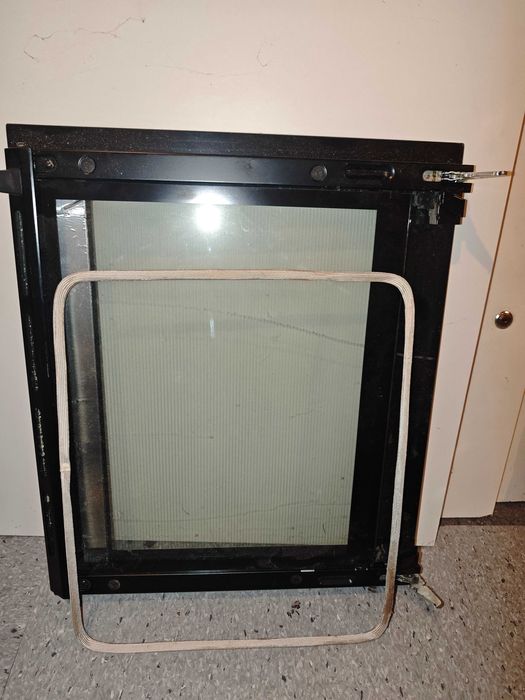 Uszkodzony NV75J7570RS Piekarnik elektryczny SAMSUNG  do zabudowy