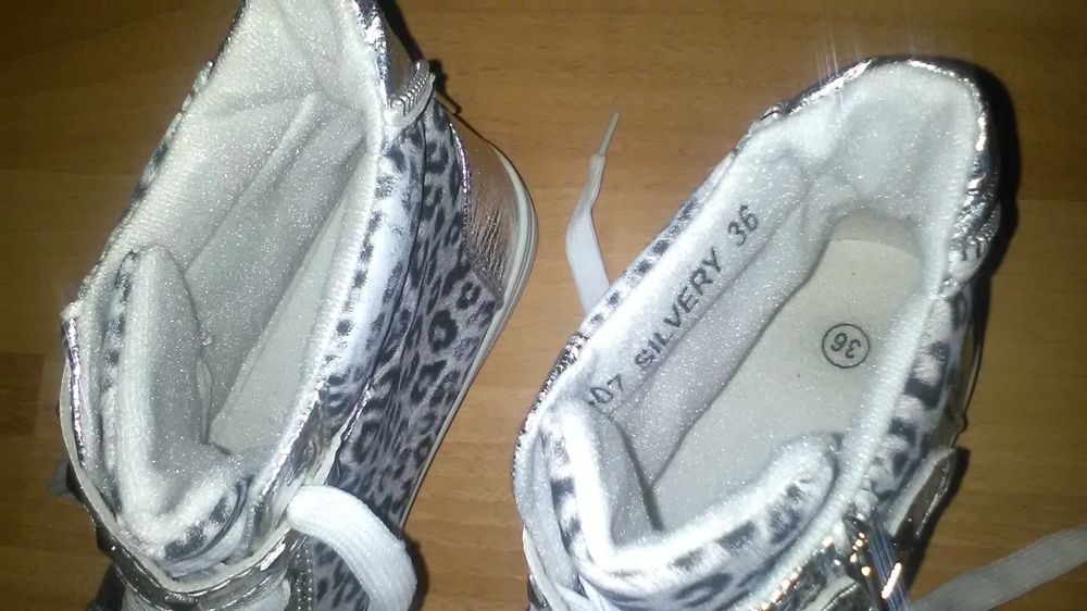 Buty adidasy trampki panterka rozmiar 36