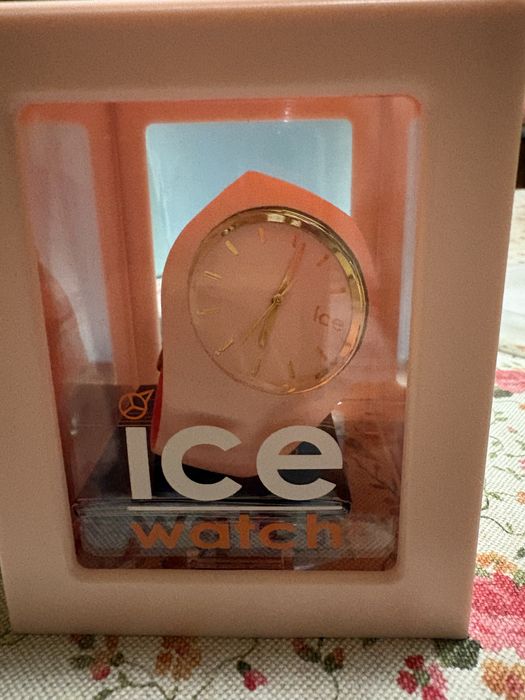 Жіночий годинник ICEwath, Бельгія