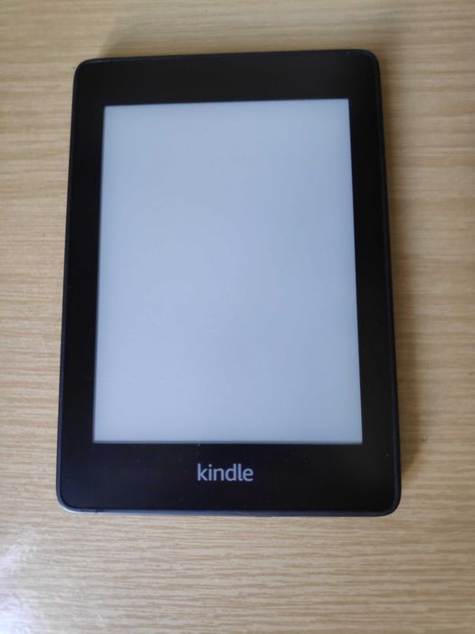 Kindle Paperwhite 4