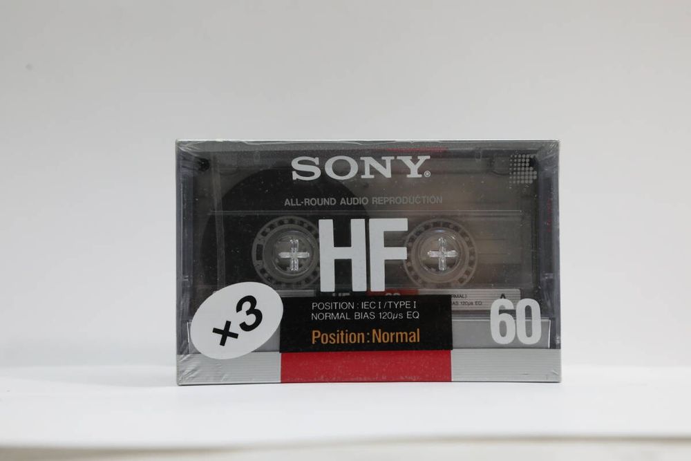 3 аудіо касети SONY HF 60 хвилин, виробництва Франції