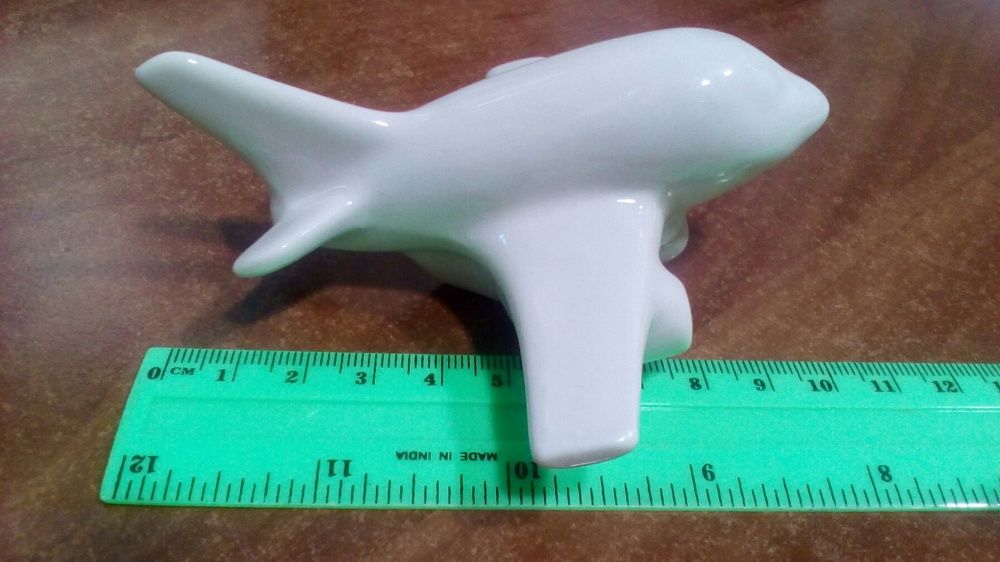 Керамическая статуэтка самолет.  П-во КЭКХЗ.