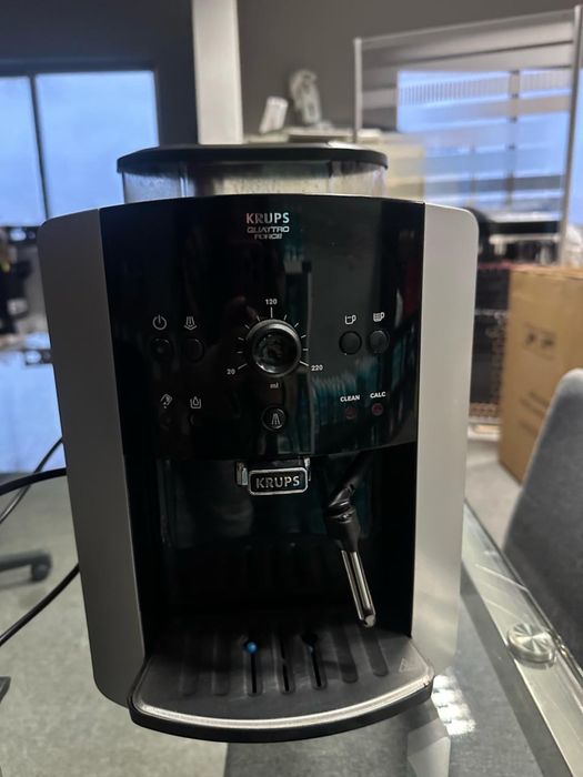 Máquina de Café Automática KRUPS