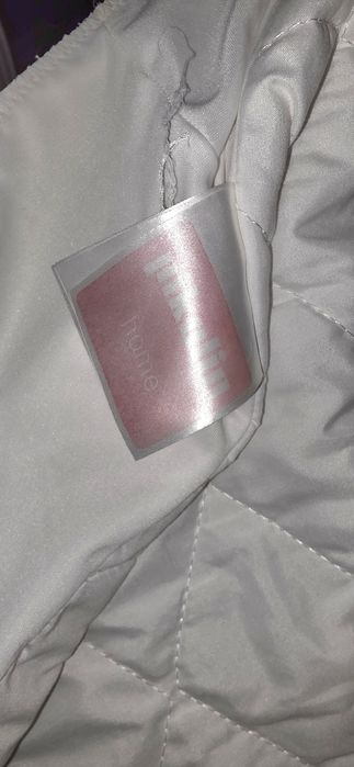 Berço com colchão e forras