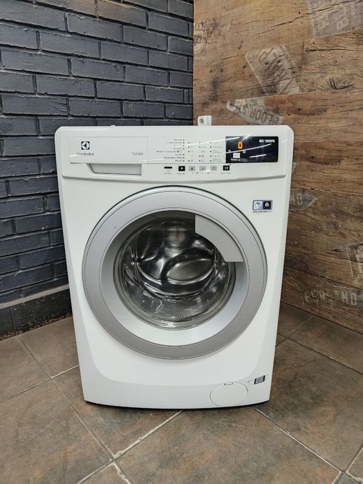 Пральна машина Electrolux EWF1408W2. Доставка. Гарантія. Склад-магазин