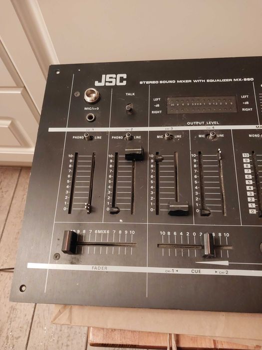 Mikser muzyczny JSC MX-950. Mixer muzyczny z equalizerem.