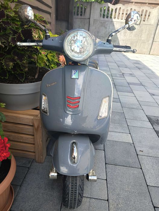 Motorek dla dziecka Vespa