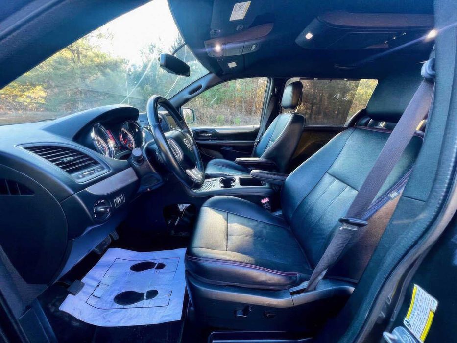 Dodge Grand Caravan GT      2018