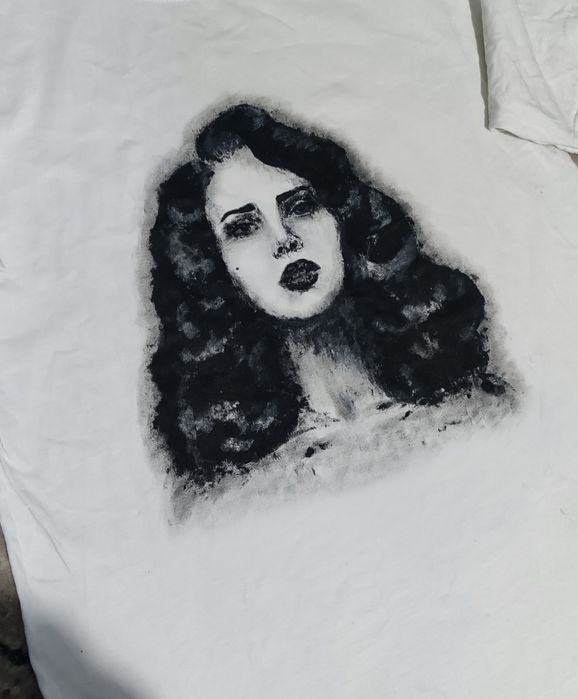 Футболка Лана Дель Рей (ручний розпис кастом)