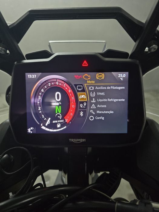 Triumph Tiger Rally Pro 900CC