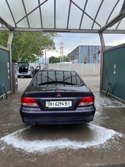 Mitsubishi Galant 1999