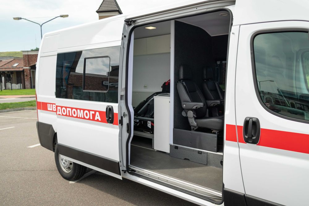 Продам авто швидкої допомоги Peugeot Boxer 2023