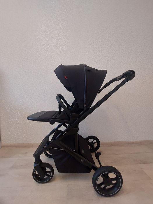 Прогулянкова коляска Carello Alfa