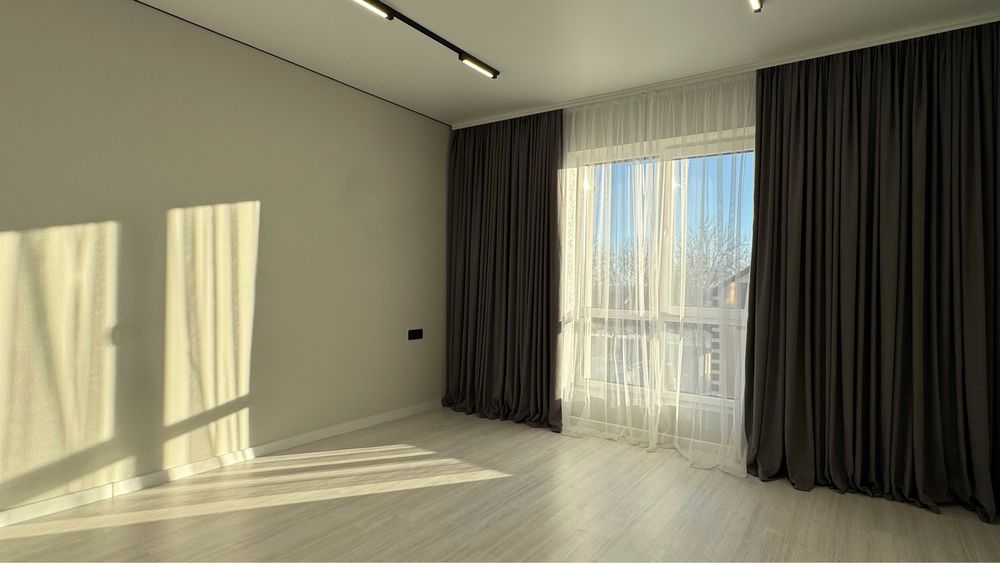 Без комісії таунхаус з ремонтом