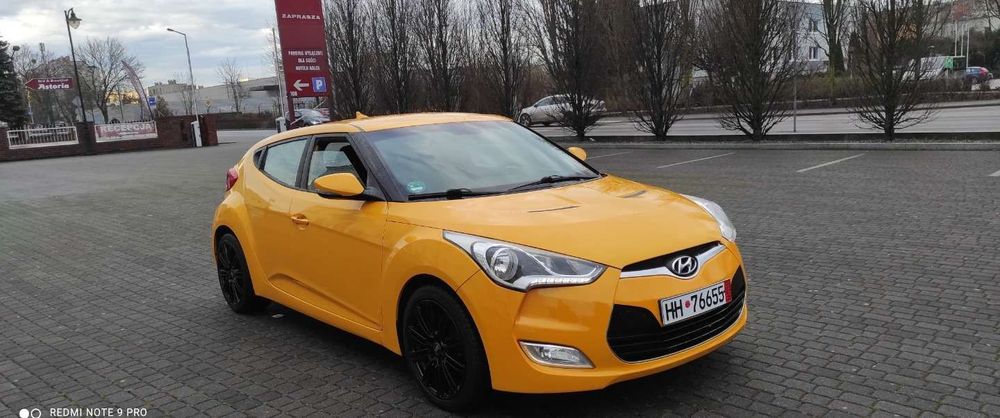 Hyundai Veloster