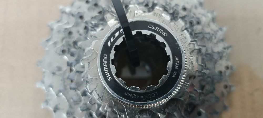 Kaseta Shimano 105 CS-R7000. 11 S.